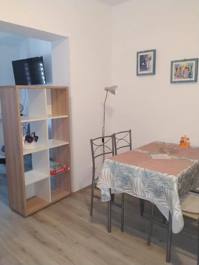 Apartments Zlatko Pola Croazia