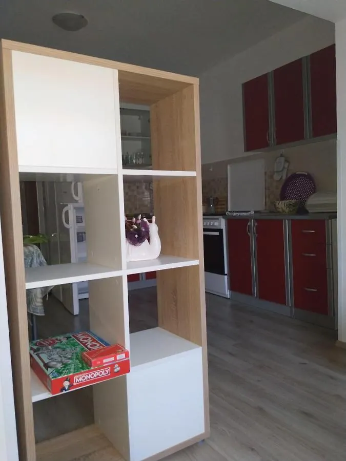 Apartments Zlatko Pola 0*,  Croazia
